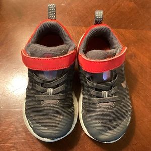 Toddler Nike shoes